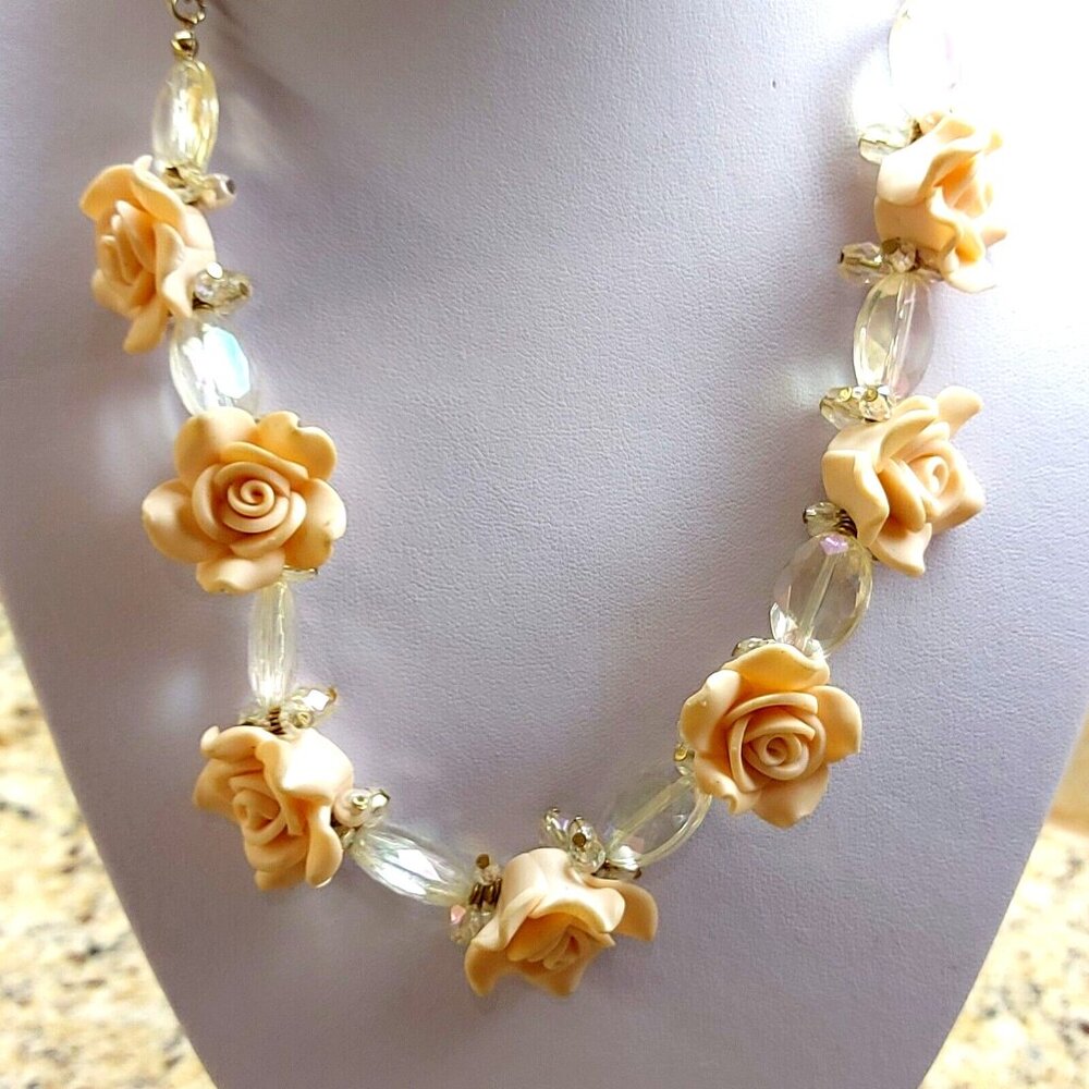 Vintage Lucite Plastic Pale Pink Paste Floral Necklace 26" 7 flowers 1940s AB